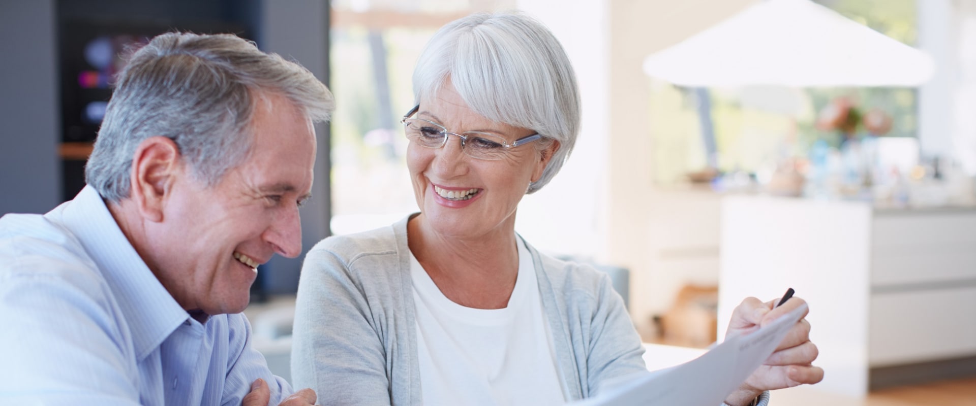 What is the difference between retirement planning and estate planning?